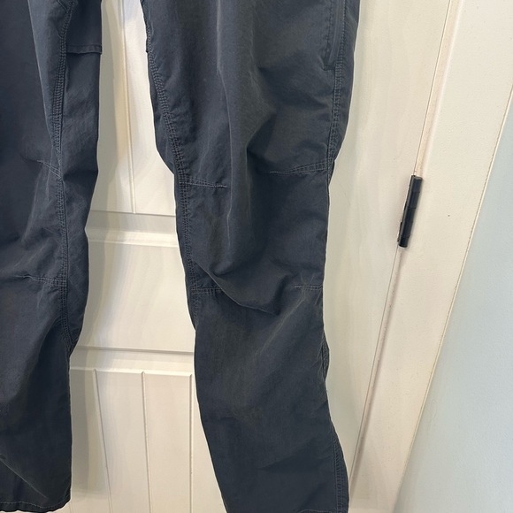 This item is no longer available - Picture 2 of 8